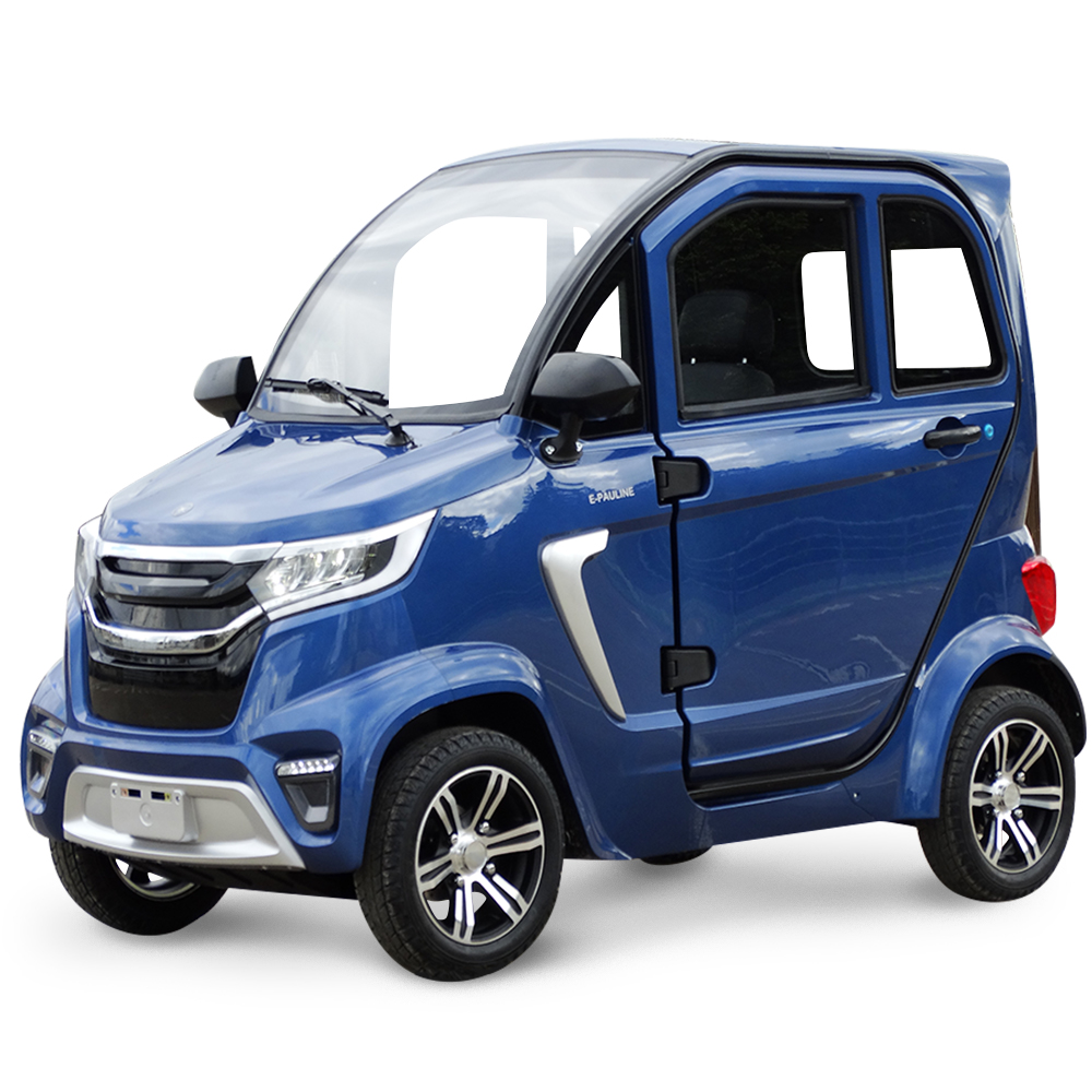 modèle E-Pauline bleu de trois-quarts face, voiture sans permis électrique de la gamme IMF Industrie à partir de 14 ans